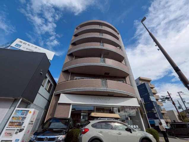 メゾンクレールの外観