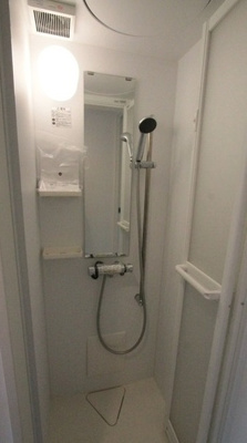 【浴室】 | ハーモニーテラス上北沢 | シャワールーム・トイレ別（同一仕様写真）