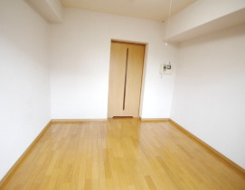 ルーブル芦花公園の内装