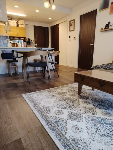 アルファステイツ大学病院通りの画像