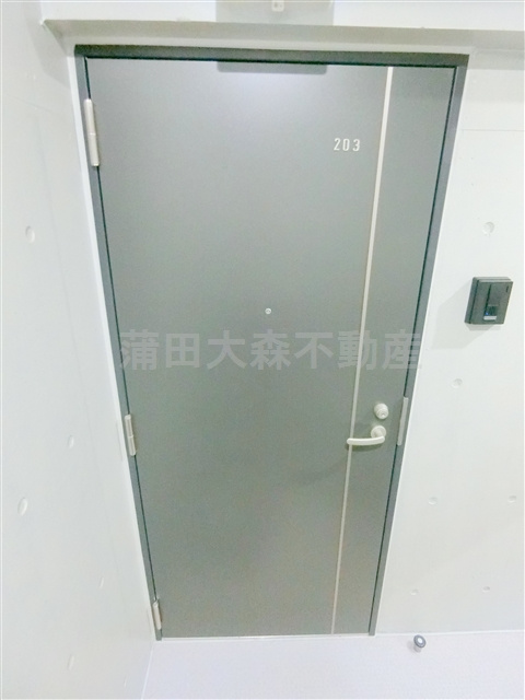 COCOFLATココフラット蒲田の玄関