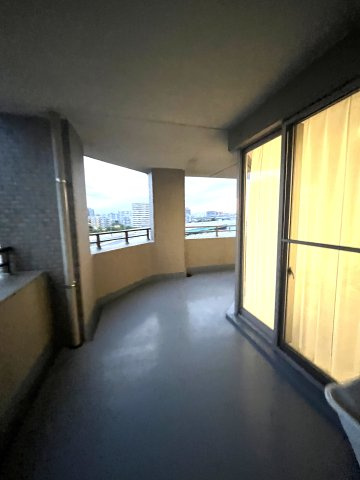 モントーレ香椎スクエアのバルコニー