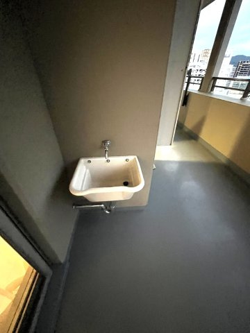 モントーレ香椎スクエアのバルコニー