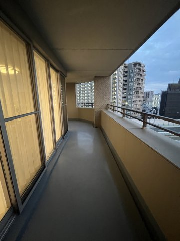 モントーレ香椎スクエアのバルコニー