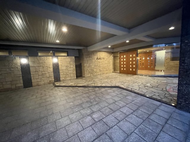 モントーレ香椎スクエアのエントランス