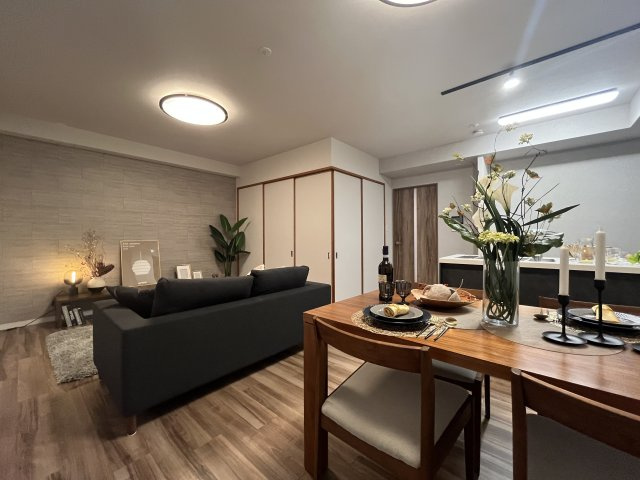 モントーレ香椎スクエアの居間・リビング