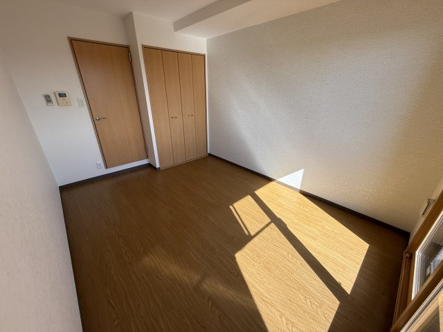 アストレア豊中清風荘の居間・リビング