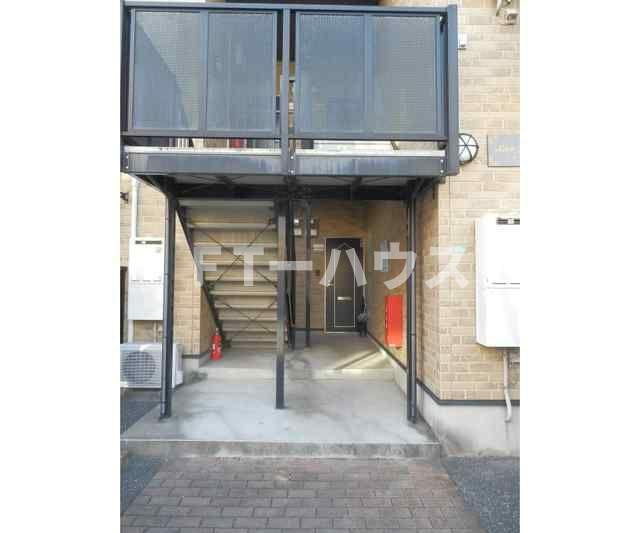 リブ・プリペアのエントランス