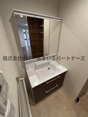 【洗面所】 | グリーンベルト神浦 | 脱衣スペースもあります