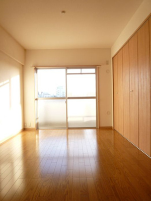 【洋室】 | サンシャインコーポ | 落ち着いた色調の洋室です