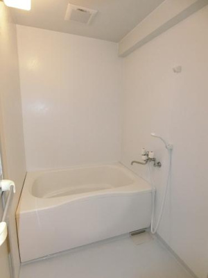 【浴室】 | リバーサイド東櫛原 | 日々の暮らしに欠かせないお風呂です