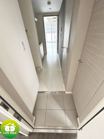 ヴァローレクオリタ清澄白河の玄関