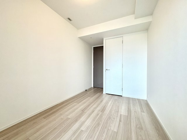 SKY DUO PARK VILLAGE T棟  47階の洋室|6.5帖のベッドルームです。