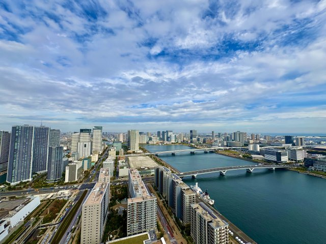SKY DUO PARK VILLAGE T棟  47階の展望|豊洲方向を望み、オーシャンビューが広がる眺望です。