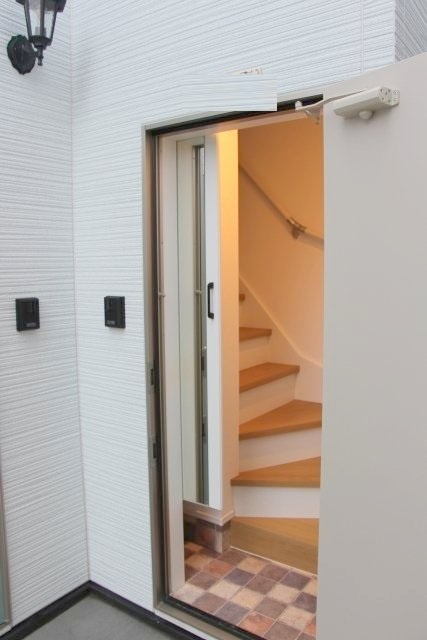 ソルナクレイシア大森Ⅱの玄関