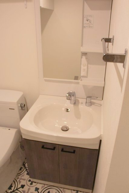 ソルナクレイシア大森Ⅱの洗面所|洗面所　独立洗面台