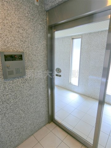 ヴォーガコルテ多摩川のエントランス|エントランス　オートロック