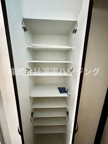 SURF　ISLAND　NOOSA　HEADSの収納|天井高シューズボックス