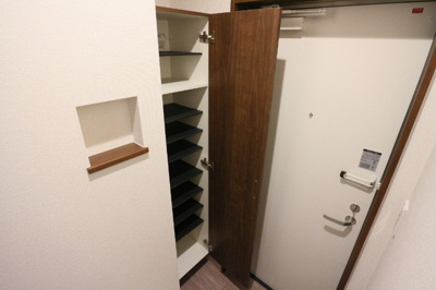 【玄関】 | REGALEST SKY 志賀本通 | 同タイプ写真