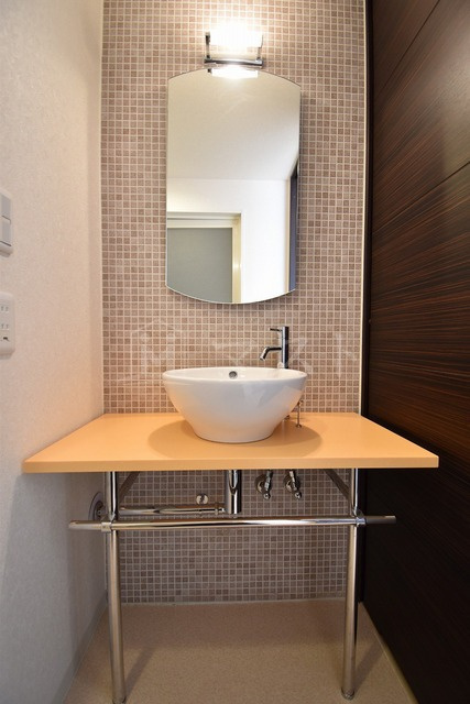 大阪市中央区久太郎町１丁目の賃貸マンションの洗面所