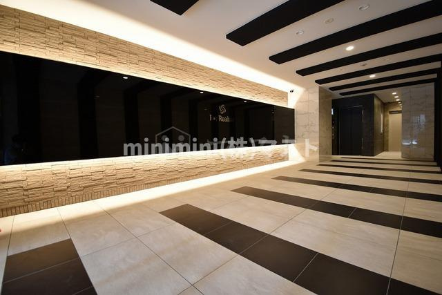 大阪市中央区久太郎町１丁目の賃貸マンションのロビー