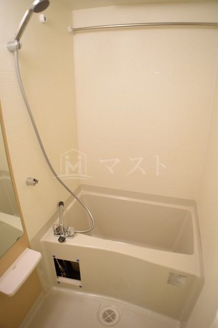 大阪市中央区高津１丁目の賃貸マンションの浴室