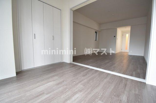 大阪市中央区久太郎町１丁目の賃貸マンションの内装