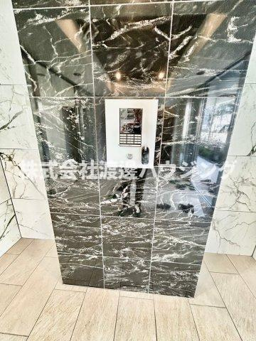 アドバンス江坂東デパールのセキュリティ|オートロックで安心