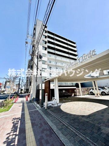 アドバンス江坂東デパールの外観