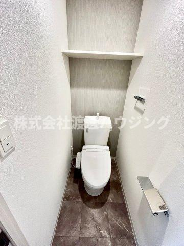 アドバンス江坂東デパールのトイレ