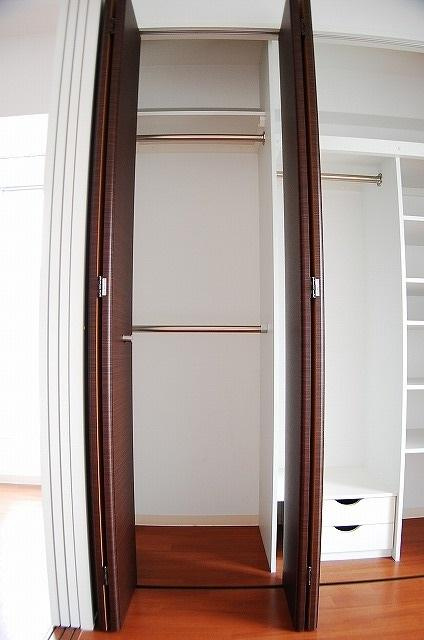 アーデン四ツ橋プライマリーワン　堀江小学校区の内装|アーデン四ツ橋プライマリーワン　クローゼット