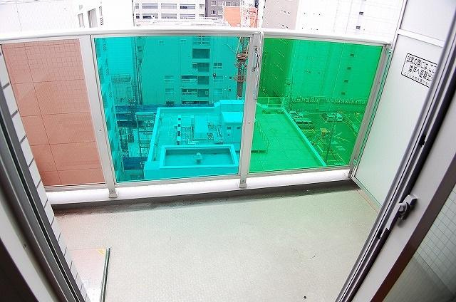 アーデン四ツ橋プライマリーワン　堀江小学校区のバルコニー|アーデン四ツ橋プライマリーワン　バルコニー