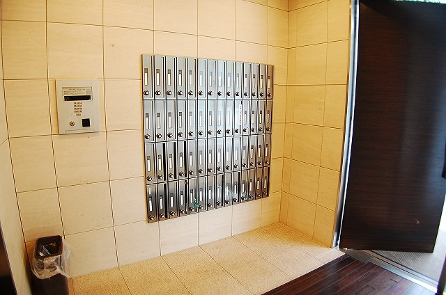 アーデン四ツ橋プライマリーワン　堀江小学校区のその他共用部分|アーデン四ツ橋プライマリーワン　メールボックス