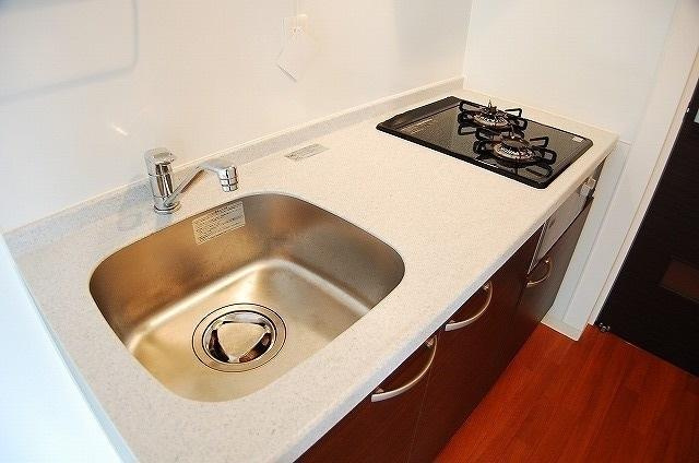 アーデン四ツ橋プライマリーワン　堀江小学校区のキッチン|アーデン四ツ橋プライマリーワン　2口ガスコンロ