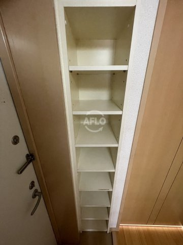 アリスマナーガーデン四天王寺の収納|アリス・マナーガーデン四天王寺　シューズボックス