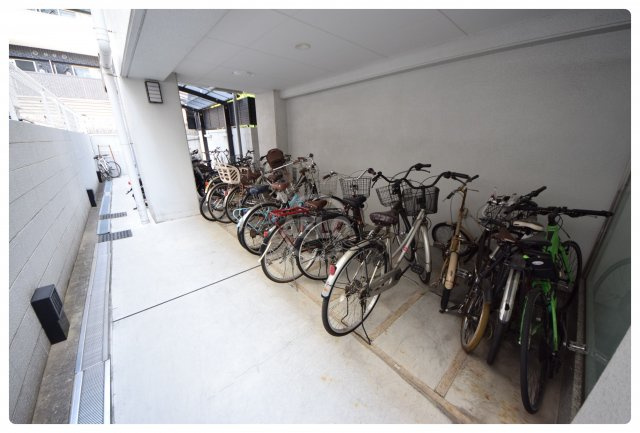 アリスマナーガーデン四天王寺のその他共用部分|アリス・マナーガーデン四天王寺　駐輪場