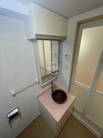 アリスマナーガーデン四天王寺の独立洗面台|アリス・マナーガーデン四天王寺　独立洗面台