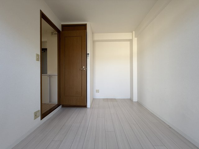 グリーンコートの居間・リビング