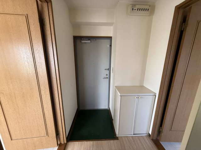 グリーンコートの玄関