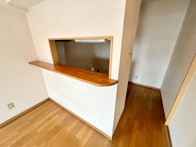 ファーストイン荒木の内装