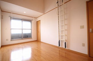 【洋室】 | Polaris