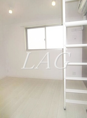 【居間・リビング】 | バーミープレイス西国分寺Ⅱ | 洋室のお部屋です。