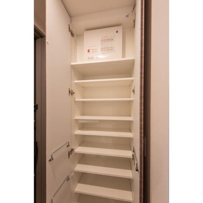 【収納】 | ミリアレジデンス浅草駒形 | シューズボックス 