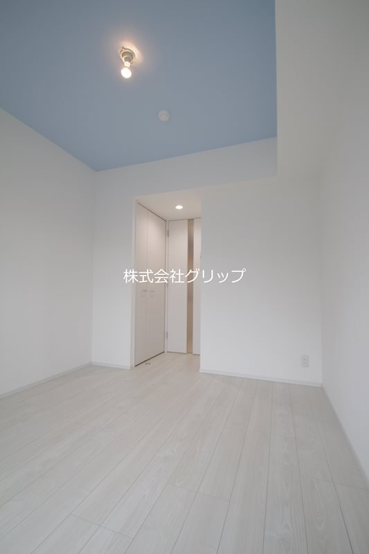 グランリーヴェル横濱プルミエの洋室