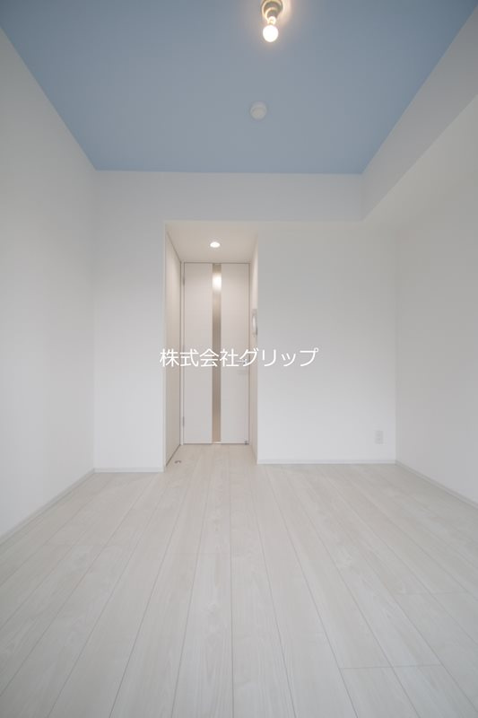 グランリーヴェル横濱プルミエの居間・リビング