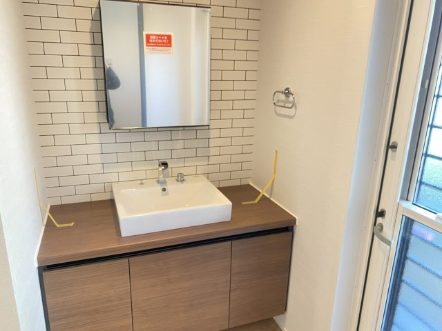 『八王子市新築戸建て』八王子市めじろ台3-41-4【仲介手数料無料】の独立洗面台|～仲介手数料無料☆八王子ひなた不動産～　八王子市めじろ台　新築戸建て