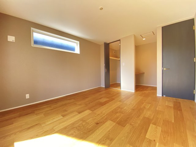 『八王子市新築戸建て』八王子市めじろ台3-41-4【仲介手数料無料】の洋室|～仲介手数料無料☆八王子ひなた不動産～　八王子市めじろ台　新築戸建て