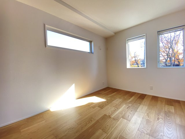 『八王子市新築戸建て』八王子市めじろ台3-41-4【仲介手数料無料】の洋室|～仲介手数料無料☆八王子ひなた不動産～　八王子市めじろ台　新築戸建て