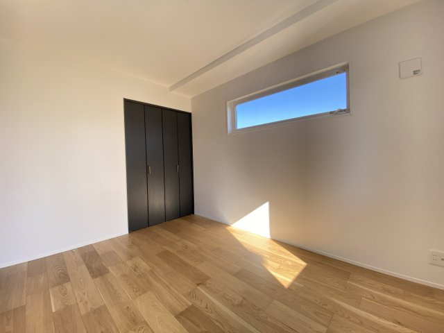 『八王子市新築戸建て』八王子市めじろ台3-41-4【仲介手数料無料】の洋室|～仲介手数料無料☆八王子ひなた不動産～　八王子市めじろ台　新築戸建て