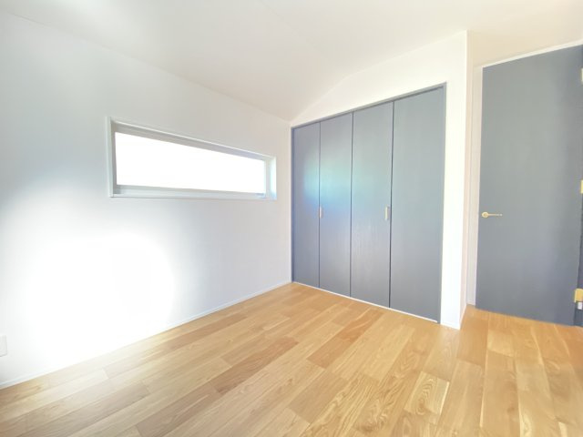 『八王子市新築戸建て』八王子市めじろ台3-41-4【仲介手数料無料】の洋室|～仲介手数料無料☆八王子ひなた不動産～　八王子市めじろ台　新築戸建て